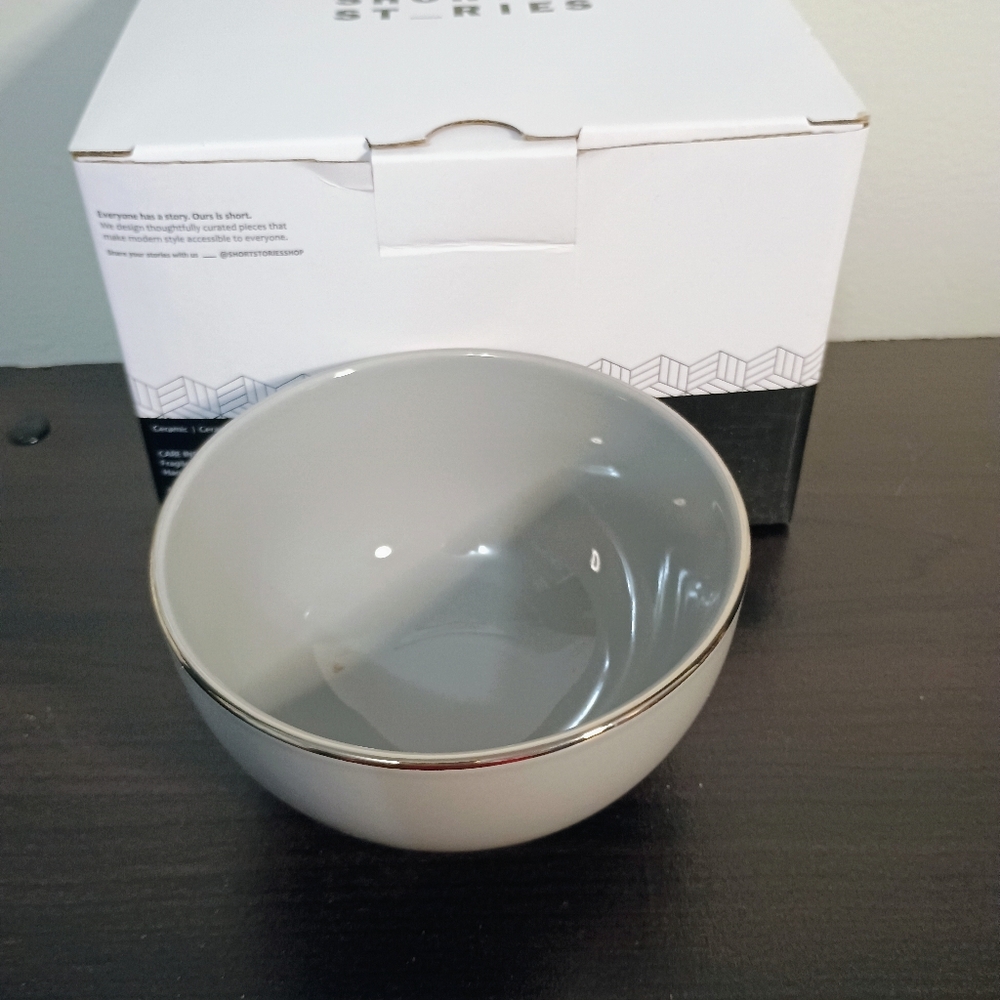Gray and White Bowl Set - Picture 3 of 6